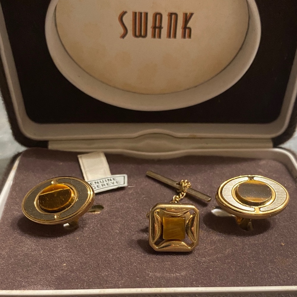 Swank  Tigers Eye Cufflinks Set